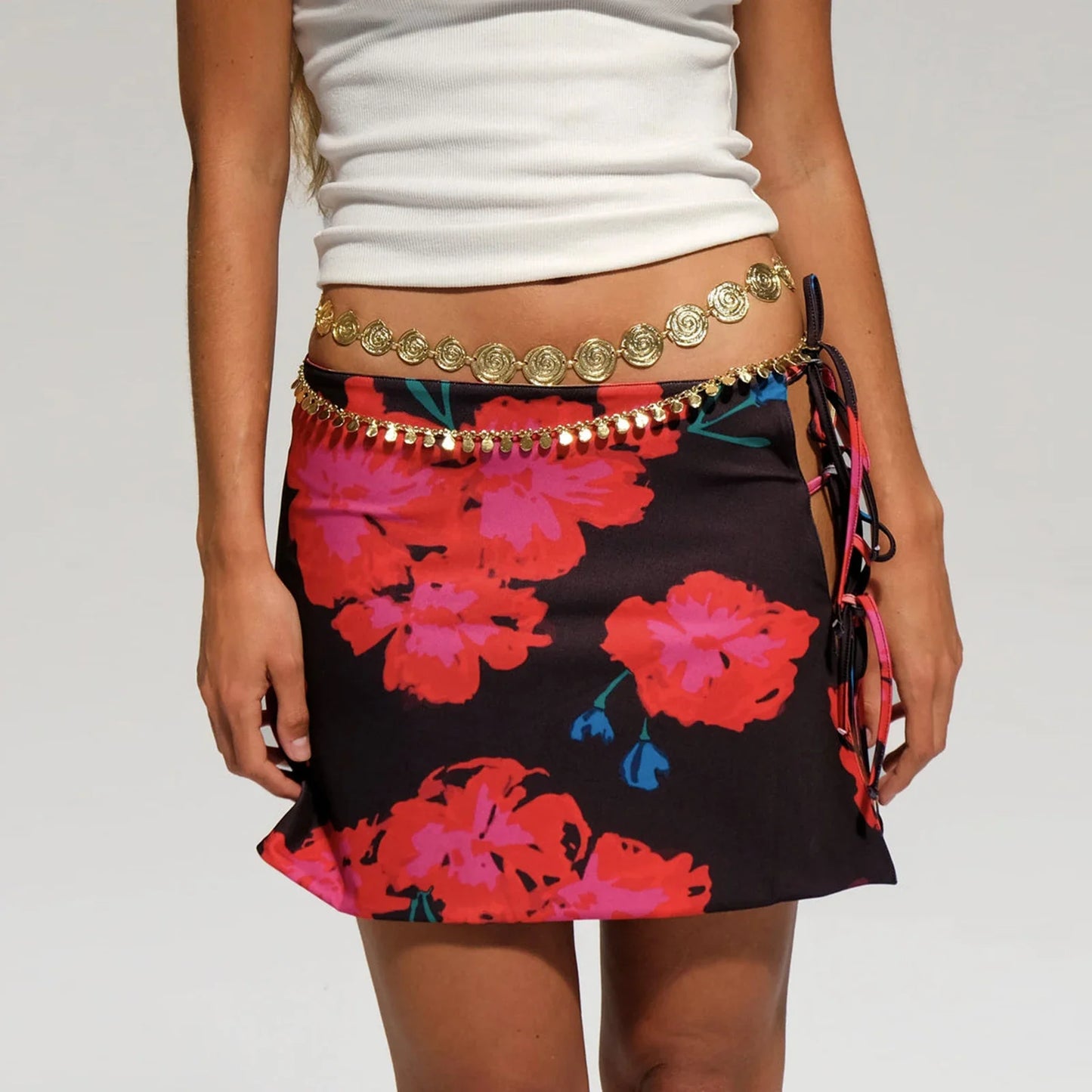 Peekaboo Slit Mini