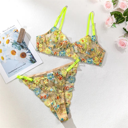 Lace Petal Embrace Set