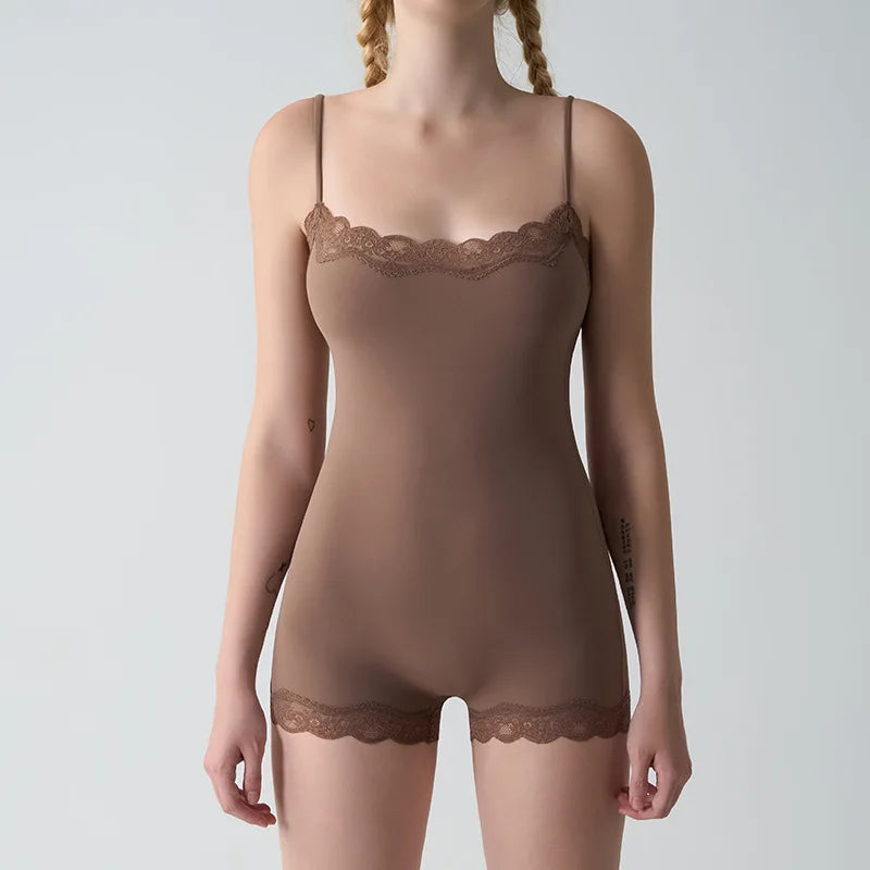 Lace Sculpt romper - Dollella