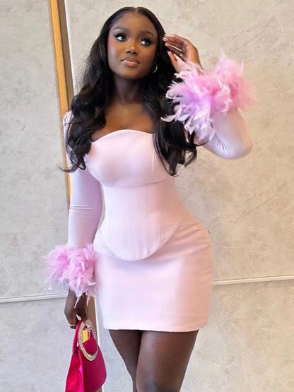 Flirty Feathers Set