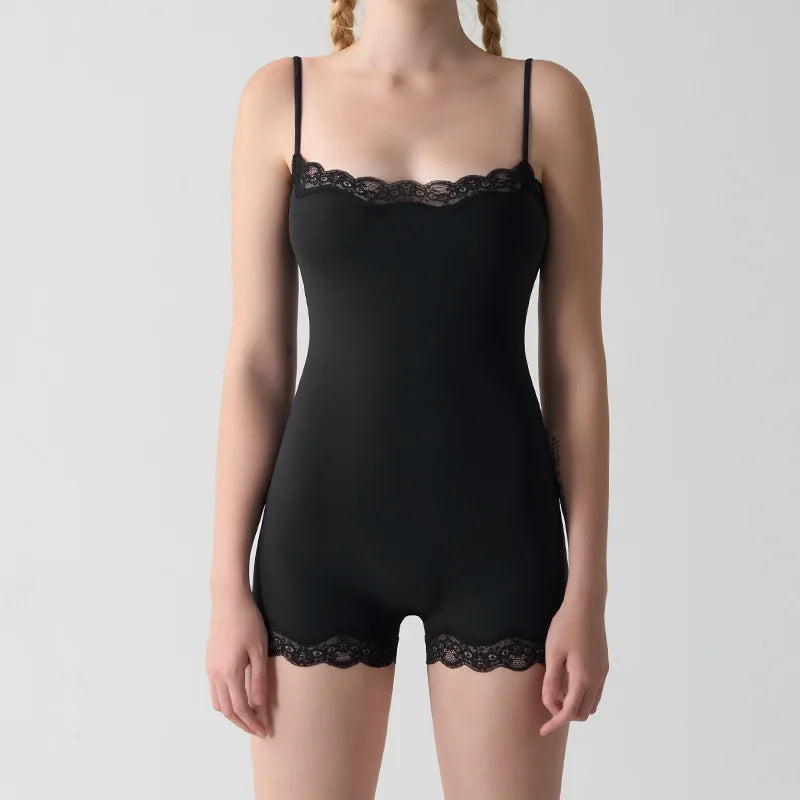Lace Sculpt romper - Dollella