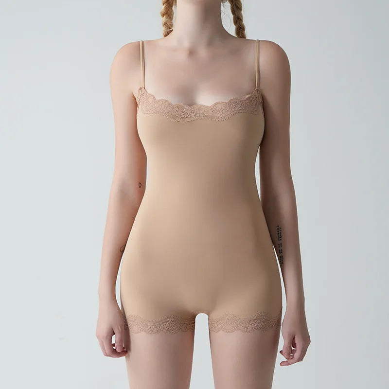 Lace Sculpt romper - Dollella